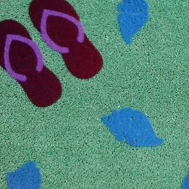 HomeRoots 18" X 30" Green Coir Flip Flop Outdoor Door Mat