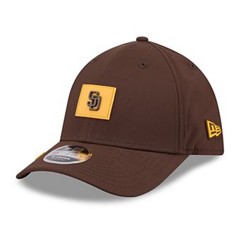 Men's New Era Brown San Diego Padres 2026 Clubhouse M-Crown 39THIRTY Flex Hat