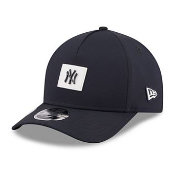 Men's New Era Navy New York Yankees 2026 Clubhouse 9FORTY A-Frame Adjustable Hat