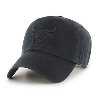 Men's '47 Chicago Bulls Black on Black Clean Up Adjustable Hat
