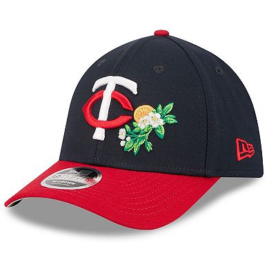 Men's New Era Navy/Red Minnesota Twins 2026 Spring Training M-Crown 39THIRTY Flex Hat