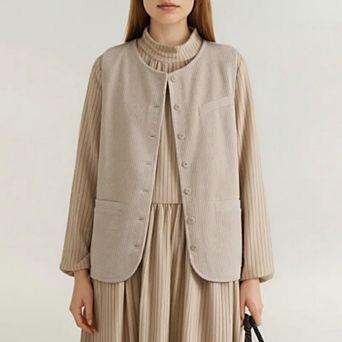 Women's Sleeveless Ribbed Button Front Vest with Rounded Hem and Structured Fit