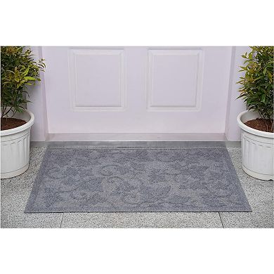 HomeRoots 24" X 36" Light Gray Rubber Botanical Leaves Outdoor Door Mat