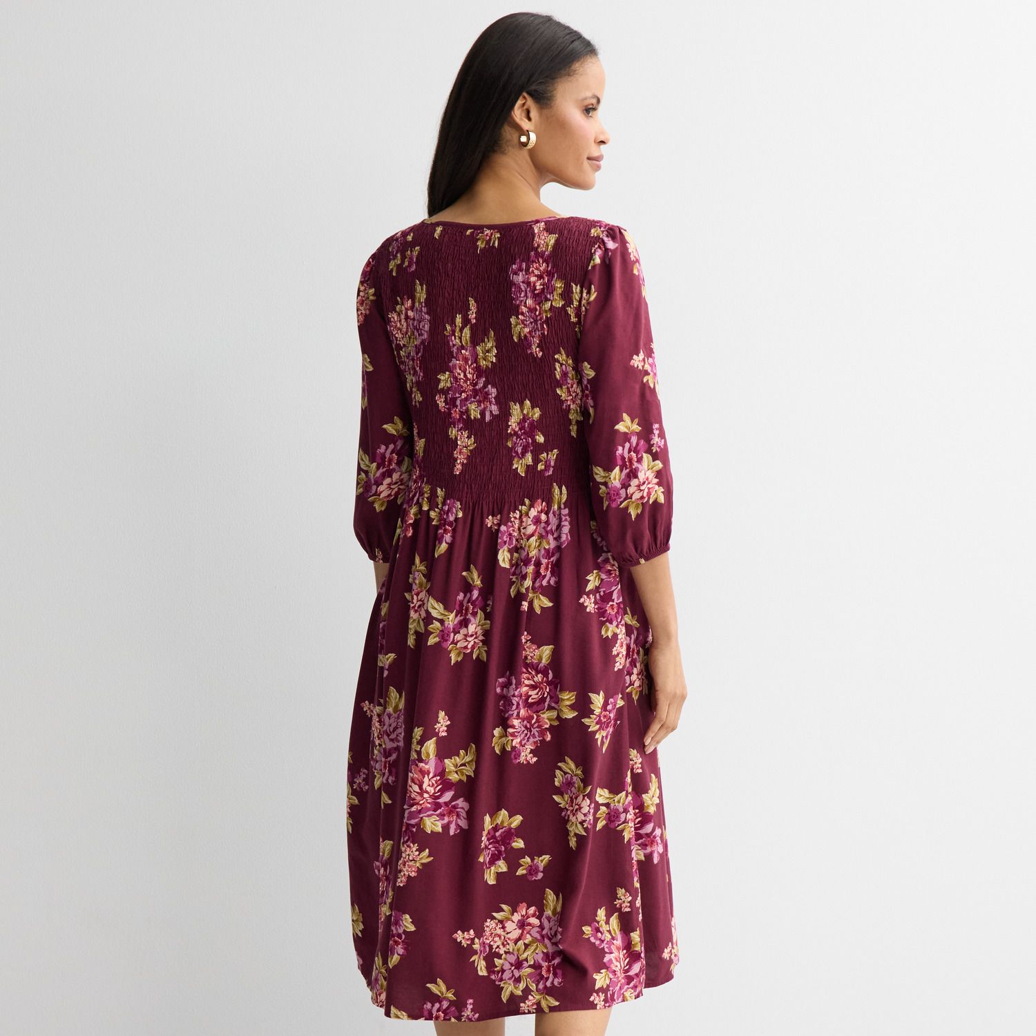 Женское платье Croft & Barrow 3/4 Sleeve Smocked, цвет: Ягодный — фото 2