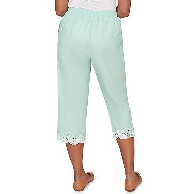 Women's Alfred Dunner Eyelet Embroidered Cuff Capris