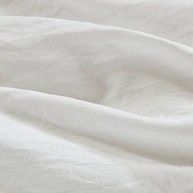 Intelligent Design Arya Floral Embroidered Ruffle Quilt Set with Shams