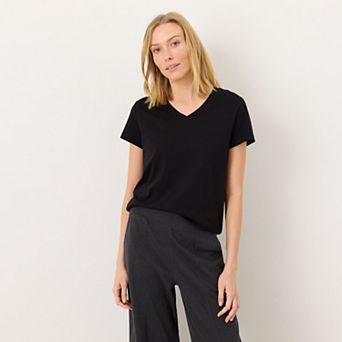 Organic Cotton Essential V-Neck Tee