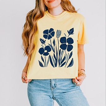 Navy Daisies - Women's Boxy Crop Top Graphic T-Shirt