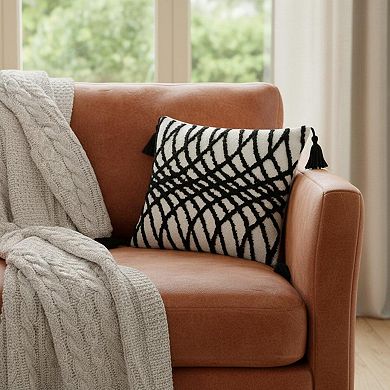 HomeRoots 13" X 18" Black and White Throw Pillow with Tassels