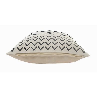 HomeRoots 20" X 20" Cream And Black 100% Cotton Chevron Zippered Pillow