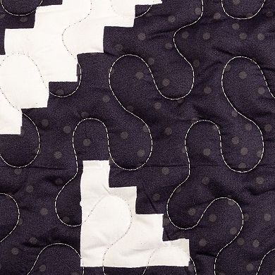 Lavish Home Geometric Quilt Set with Shams