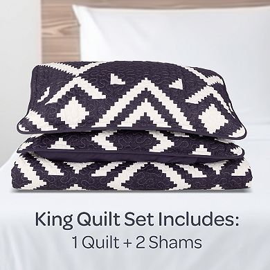 Lavish Home Geometric Quilt Set with Shams