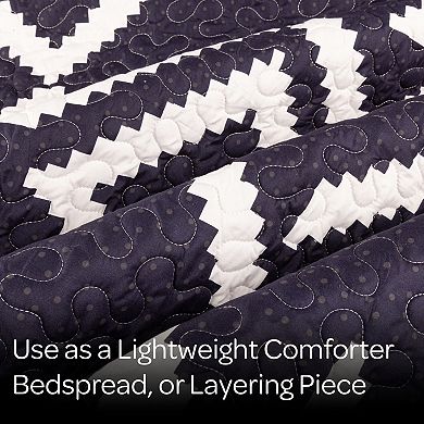 Lavish Home Geometric Quilt Set with Shams