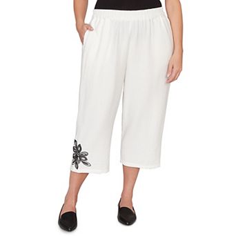 Plus Size Alfred Dunner Floral Embroidered Relaxed Capri Pants