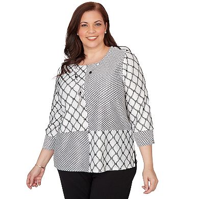 Plus Size Alfred Dunner Spliced Diamond Textured Top with Necklace