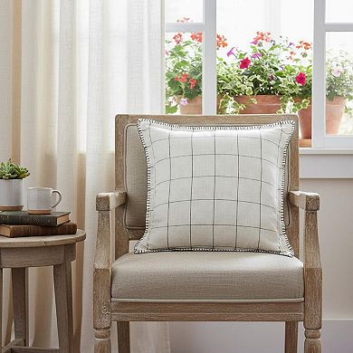 HomeRoots 20" X 20" Ivory And Black Linen Geometric Zippered Pillow