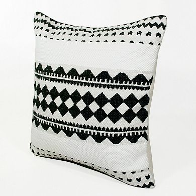 HomeRoots 20" X 20" Black And White 100% Cotton Geometric Zippered Pillow