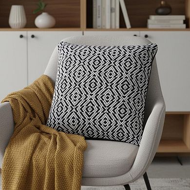 HomeRoots 20" X 20" Black And White 100% Cotton Geometric Zippered Pillow