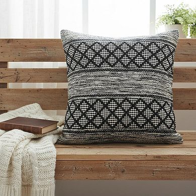 HomeRoots 20" X 20" Gray And Black 100% Cotton Geometric Zippered Pillow