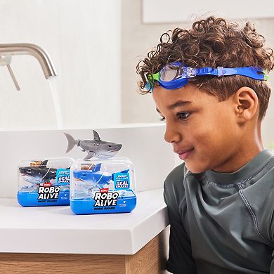 ZURU Robo Alive Water Activated Shark Interactive Toy