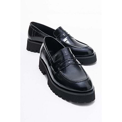 Vionel Leather Loafer (Women)