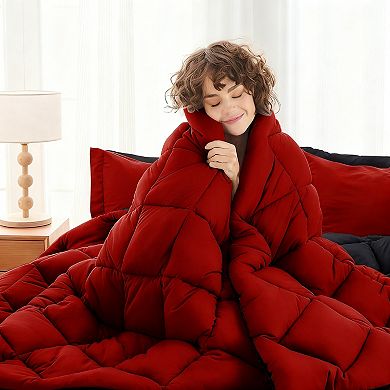 Queen Size Reversible Comforter Set with Box Stitching & 7 Pieces