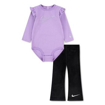 Baby Girl Nike Swoosh Metallic Sparkle Bodysuit & Velour Flared Pants 2 pc Set