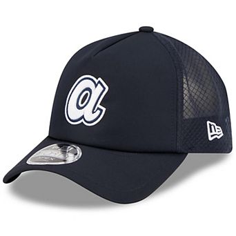 Men's New Era Navy Atlanta Braves 2026 Batting Practice Alternate Apex 9FORTY Adjustable Hat