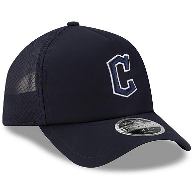 Men's New Era Navy Cleveland Guardians 2026 Batting Practice Apex 9FORTY Adjustable Trucker Hat