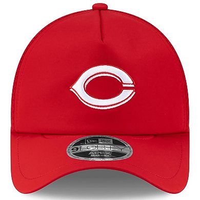 Men's New Era Red Cincinnati Reds 2026 Batting Practice Apex 9FORTY Adjustable Trucker Hat
