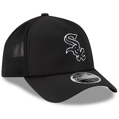Men's New Era Black Chicago White Sox 2026 Batting Practice Apex 9FORTY Adjustable Trucker Hat