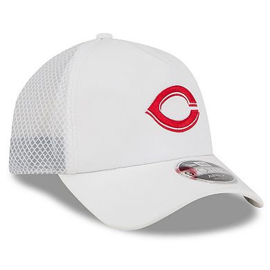 Men's New Era White Cincinnati Reds 2026 Batting Practice Apex 9FORTY Adjustable Trucker Hat