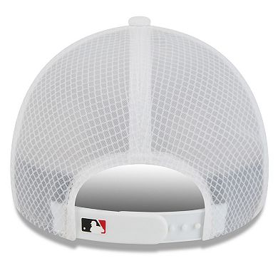 Men's New Era White Cincinnati Reds 2026 Batting Practice Apex 9FORTY Adjustable Trucker Hat