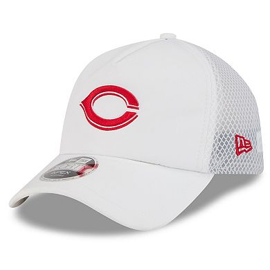 Men's New Era White Cincinnati Reds 2026 Batting Practice Apex 9FORTY Adjustable Trucker Hat