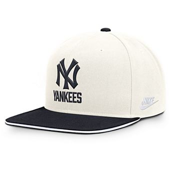 Men's Nike Cream/Navy New York Yankees Cooperstown Pro Dri-FIT Snapback Hat