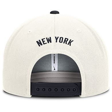Men's Nike Cream/Navy New York Yankees Cooperstown Pro Dri-FIT Snapback Hat
