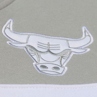 Men's Mitchell & Ness Blue Chicago Bulls Thunderstorm Head Coach Quarter-Zip Jacket