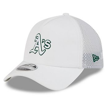 Men's New Era White Athletics 2026 Batting Practice Apex 9FORTY Adjustable Trucker Hat
