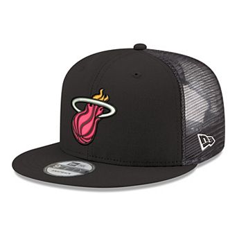 Men's New Era Black Miami Heat Core Logo Meshback 9FIFTY Snapback Hat