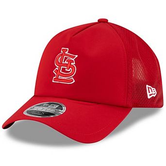 Men's New Era Red St. Louis Cardinals 2026 Batting Practice Apex 9FORTY Adjustable Trucker Hat