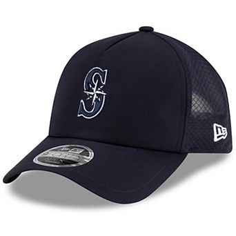 Men's New Era Navy Seattle Mariners 2026 Batting Practice Apex 9FORTY Adjustable Trucker Hat