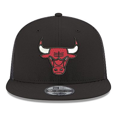 Men's New Era Black Chicago Bulls Core Logo Meshback 9FIFTY Snapback Hat