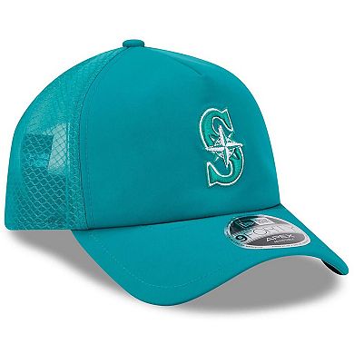 Men's New Era Teal Seattle Mariners 2026 Batting Practice Apex 9FORTY Adjustable Trucker Hat