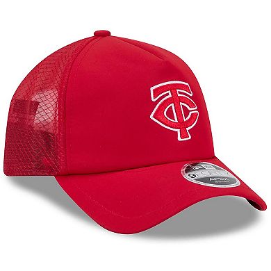 Men's New Era Red Minnesota Twins 2026 Batting Practice Apex 9FORTY Adjustable Trucker Hat