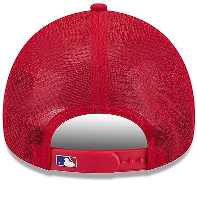 Men's New Era Red Texas Rangers 2026 Batting Practice Apex 9FORTY Adjustable Trucker Hat