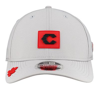 Men's New Era Gray Cincinnati Reds 2026 Clubhouse Alternate 39THIRTY Flex Hat