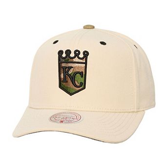 Unisex Mitchell & Ness Cream Kansas City Royals Camo Logo Pro Crown Snapback Hat