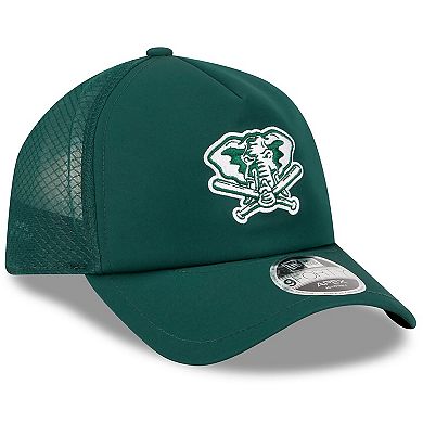 Men's New Era Green Athletics 2026 Batting Practice Alternate Apex 9FORTY Adjustable Hat