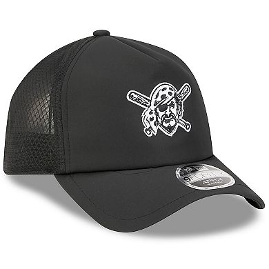Men's New Era Black Pittsburgh Pirates 2026 Batting Practice Alternate Apex 9FORTY Adjustable Hat