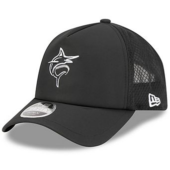 Men's New Era Black Miami Marlins 2026 Batting Practice Alternate Apex 9FORTY Adjustable Hat